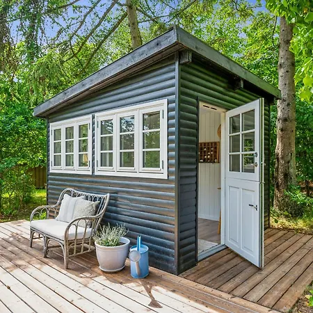 Дом отдыха Cozy Summer House Near Boeslum Эбельтофт